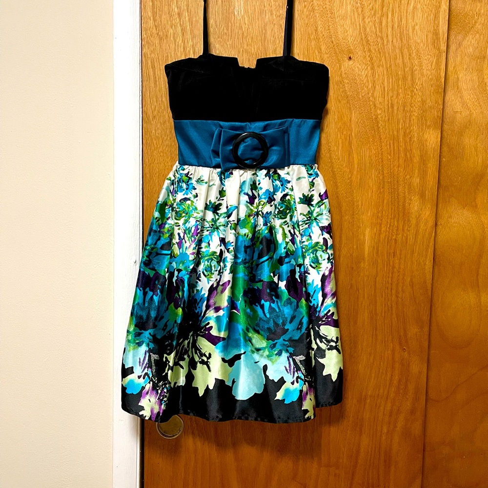 Cocktail Watercolor Dress Size Small Removable Straps